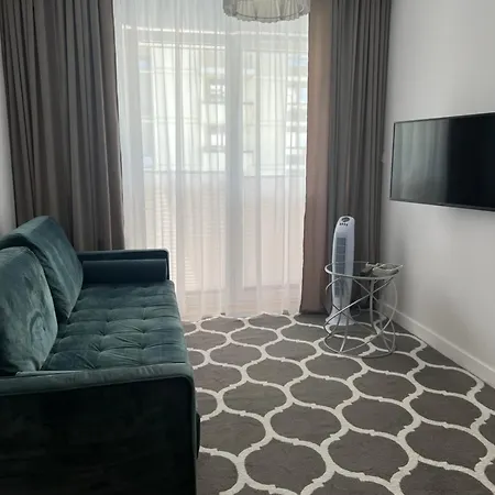 Tani - I アパート