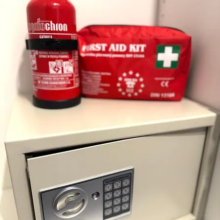 Tani - I アパート *